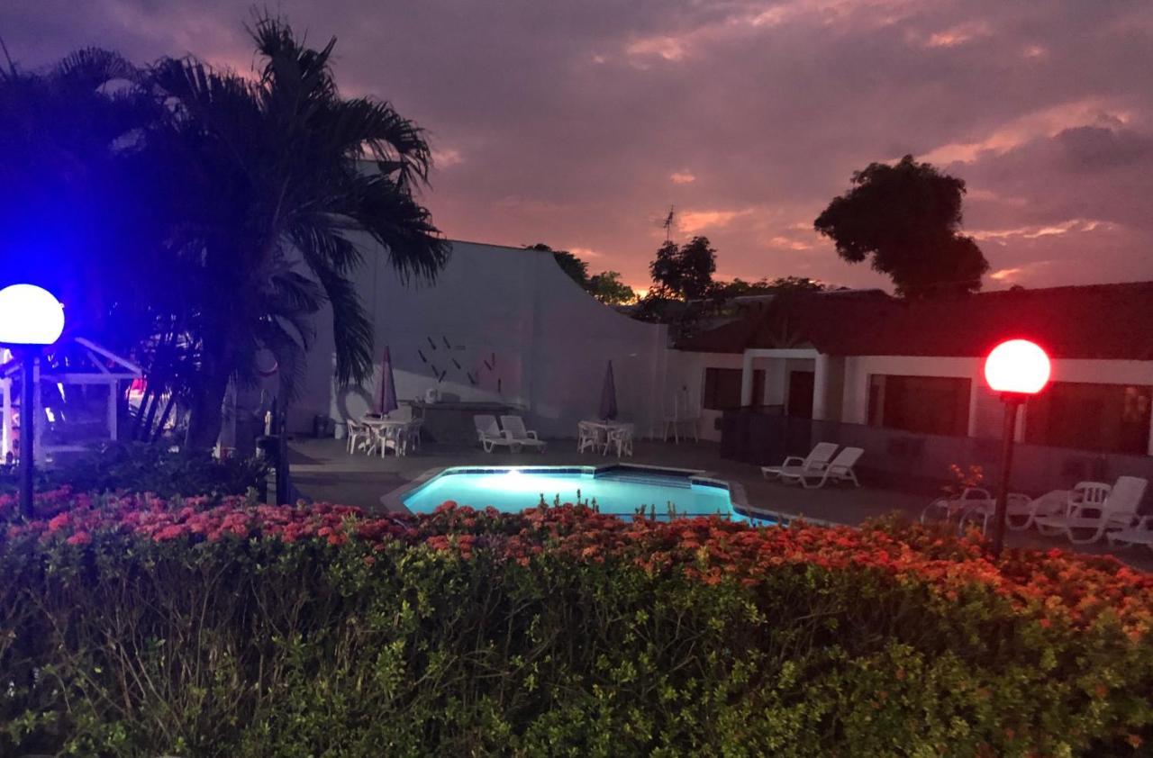 Hotel Villa Ricaurte Eksteriør bilde